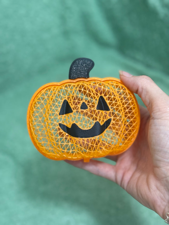 3D Printed Halloween Pumpkin Treat Holder